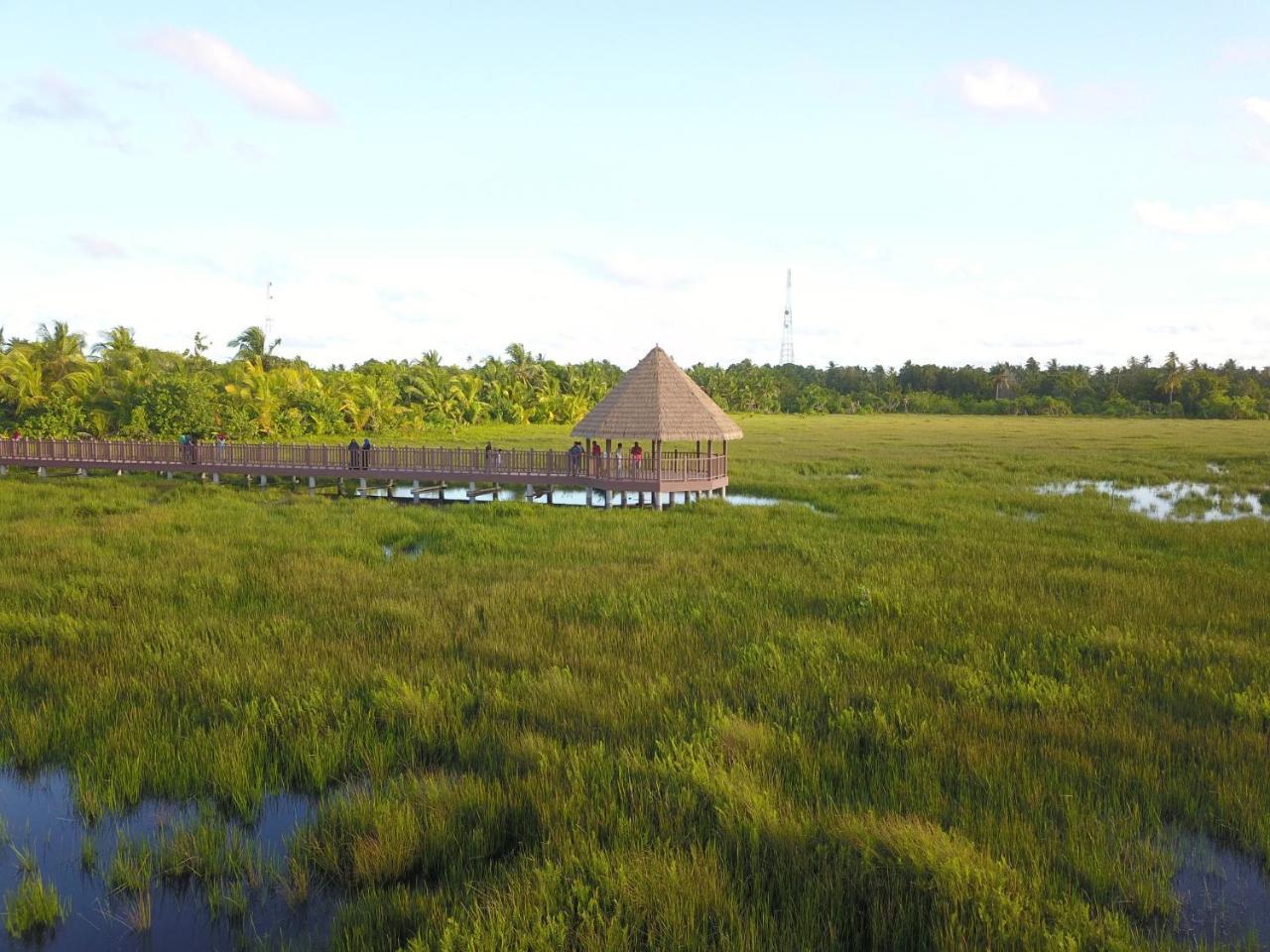 ホテル ケイリクス グランド フヴァンムラ Fuvahmulah エクステリア 写真